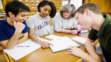 Common Mistakes To Avoid When Hiring Dissertation Writing Help