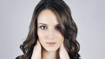 10 Skincare Tips for Beautiful and Healthy Skin