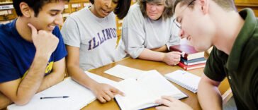 Common Mistakes To Avoid When Hiring Dissertation Writing Help